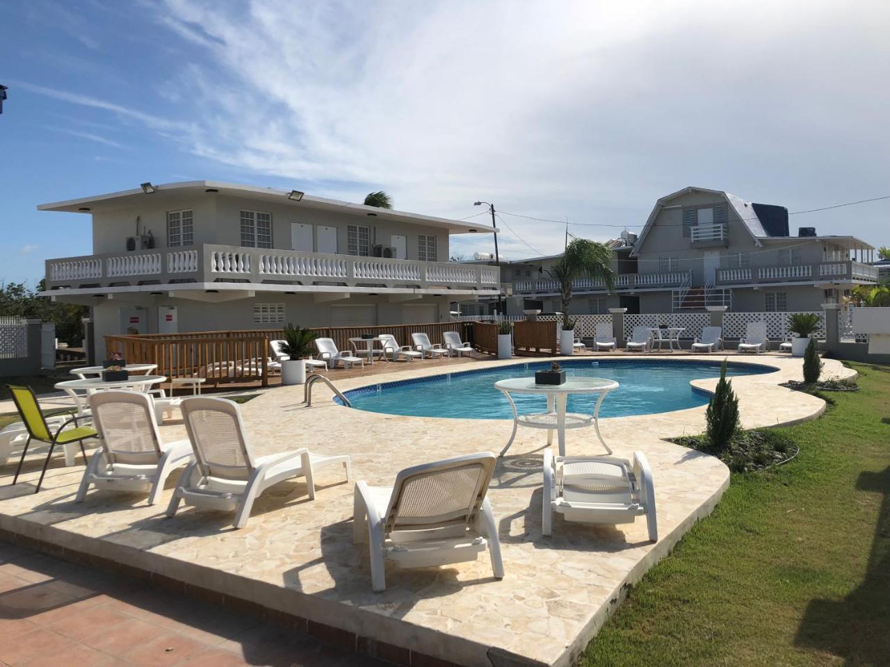 Full Moon Hotel & Restaurant Salinas Dış mekan fotoğraf