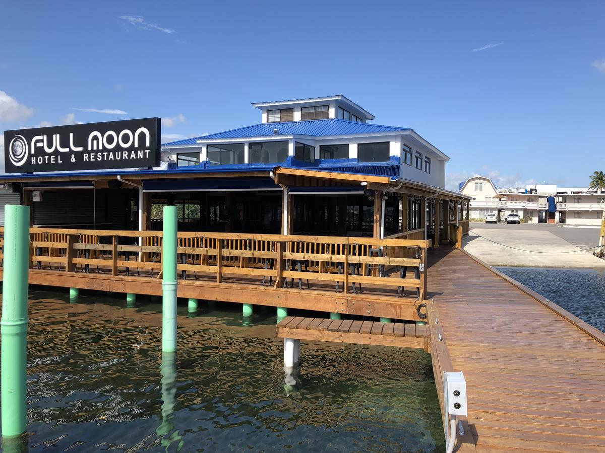 Full Moon Hotel & Restaurant Salinas Dış mekan fotoğraf